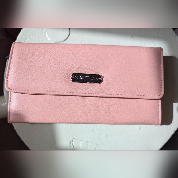 NWOT Nautica Money Manager RFID Wallet in pink and navy - never used - Picture 8 of 16